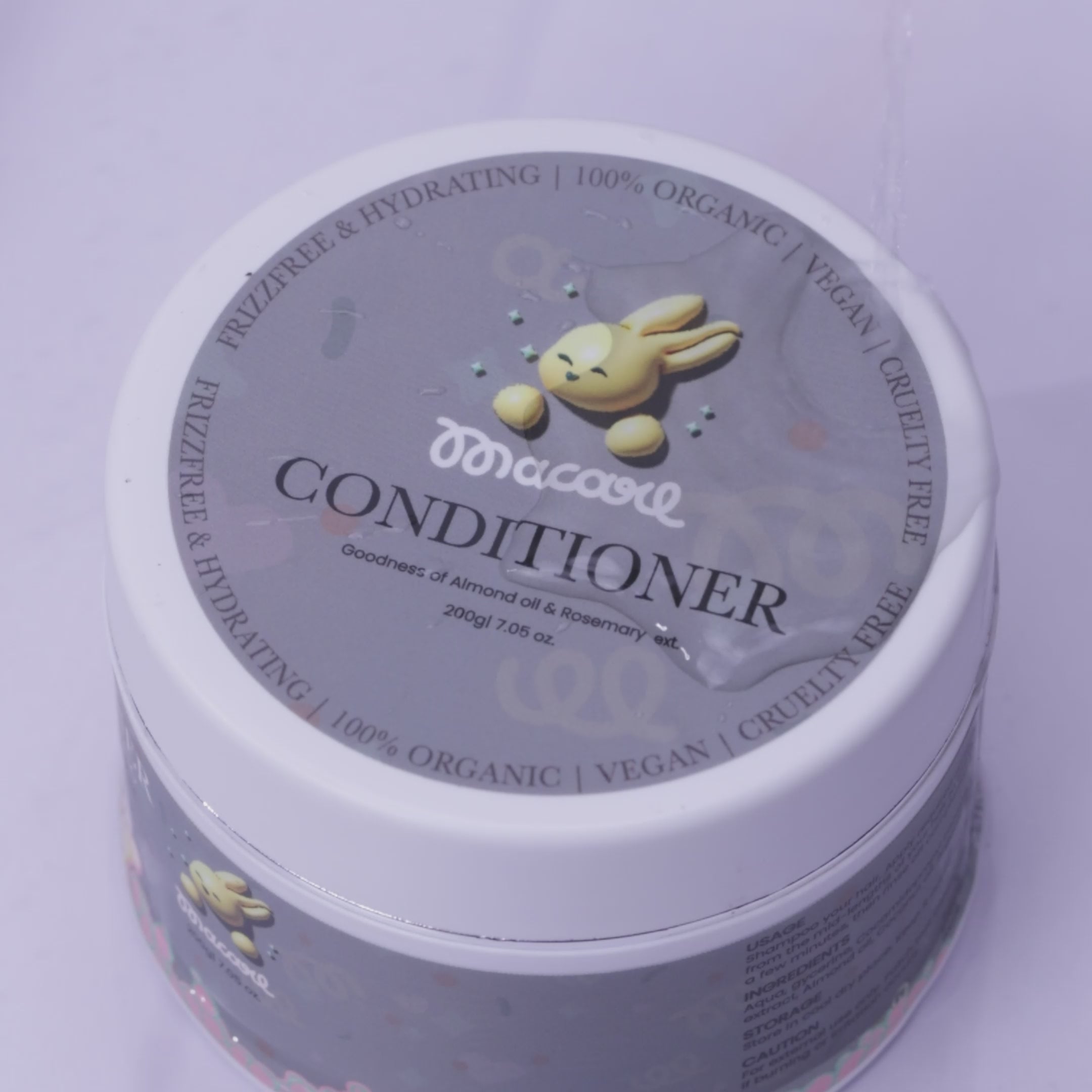 FRIZZFREE AND HYDRATING CONDITIONER (200 GM)